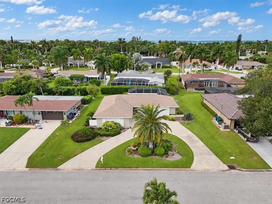 5088 Northampton Drive, Fort Myers, FL 33919 - #2