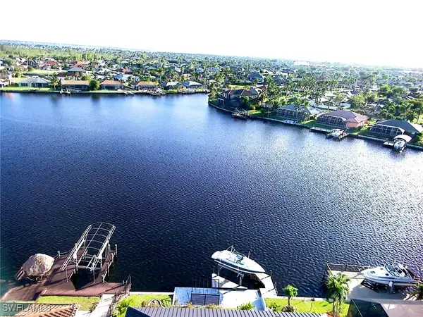 1944 Four Mile Cove Parkway, Cape Coral, FL 33990