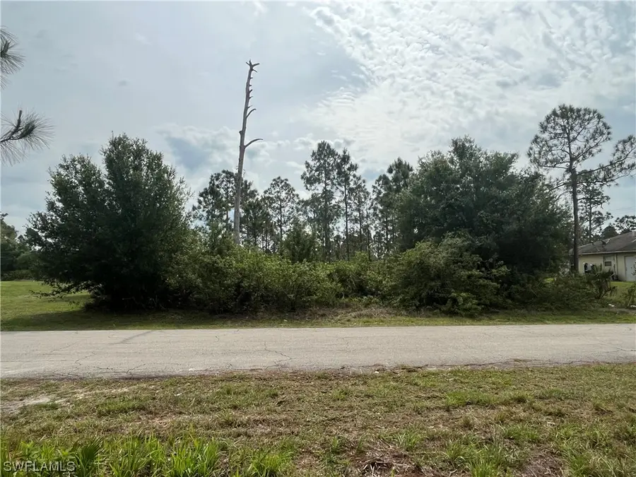 1002 Clayton Avenue, Lehigh Acres, FL 33972 - Image #3