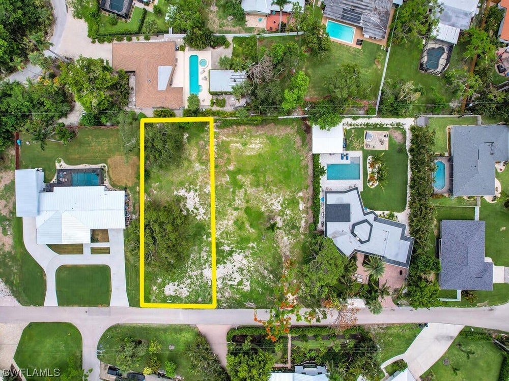 1025 Aqua Lane, FORT MYERS, FL 33919 ERA