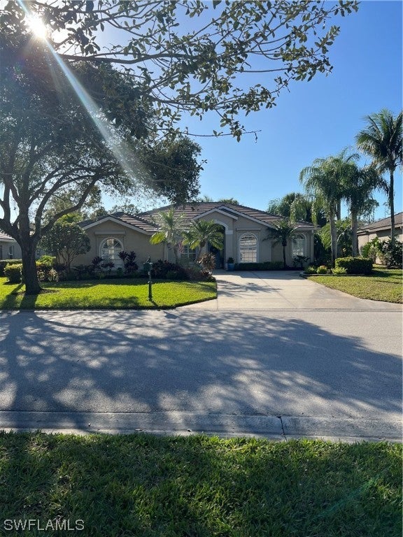 7695 Naples Heritage Drive, NAPLES, FL 34112 ERA