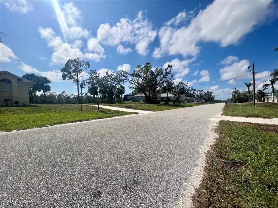 5 Pine Valley Court, Rotonda West, FL 33947 - #3