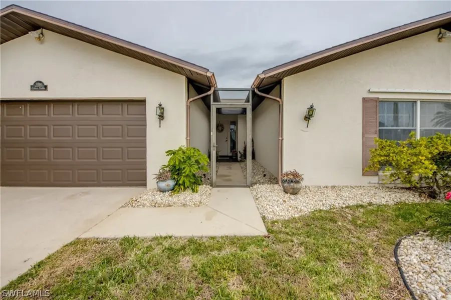 2243 Everest Parkway, Cape Coral, FL 33904 - #2