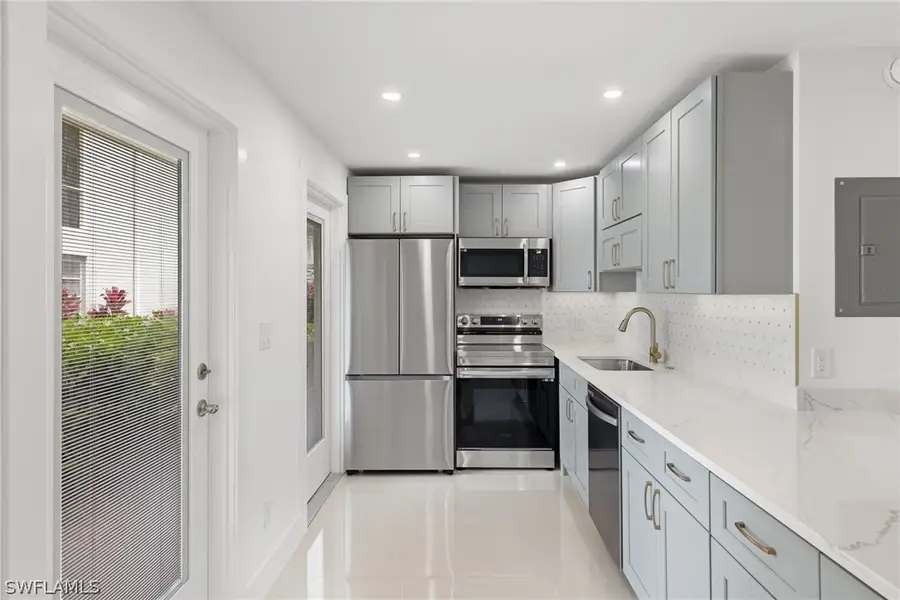 635 12th Avenue S #635, Naples, FL 34102 - Image #3