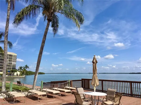 4263 Bay Beach Lane #111, Fort Myers Beach, FL 33931