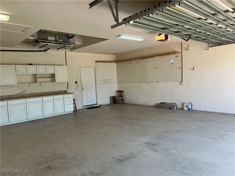 325 SE 21st Street, Cape Coral, FL 33990 - Image #3