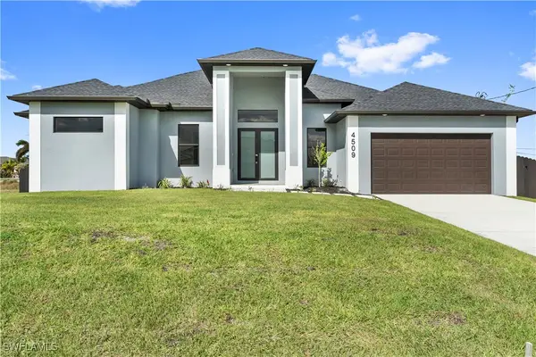 4509 NW 33rd Lane, Matlacha, FL 33993