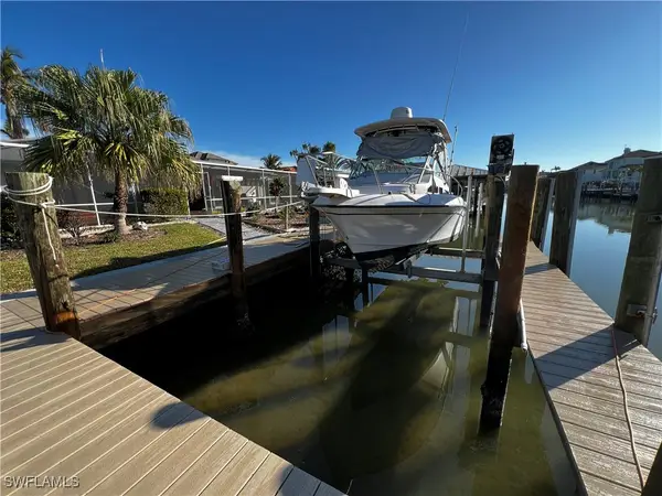 176 Heron Avenue, Naples, FL 34108