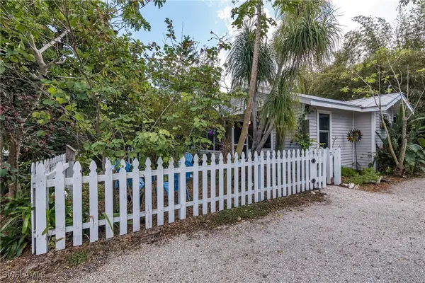 2828 Storter Avenue, Naples, FL 34112