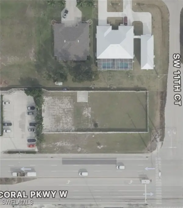 1205 Cape Coral Parkway W, Cape Coral, FL 33914