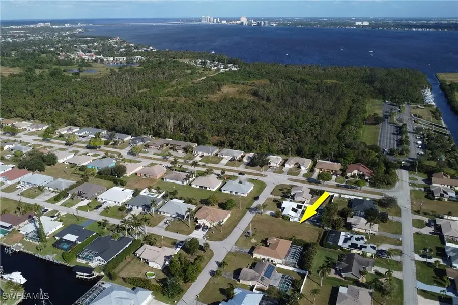 2318 SE 15th Street, Cape Coral, FL 33990 - Image #2