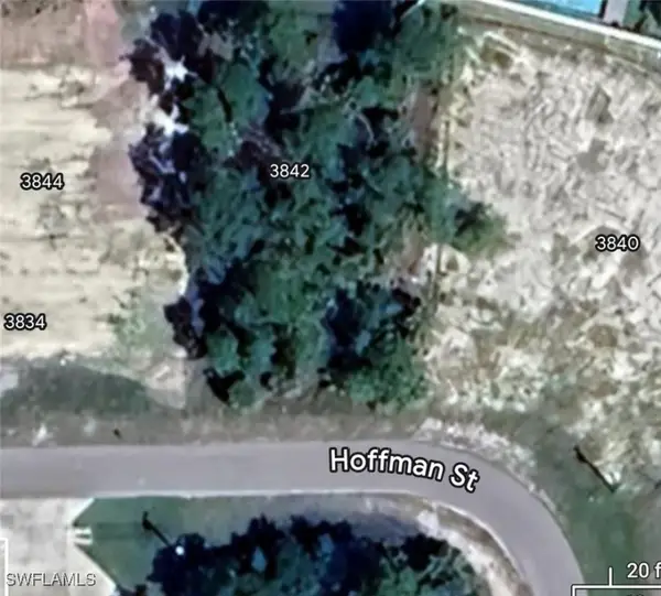 3842 Hoffman Street, Fort Myers, FL 33905