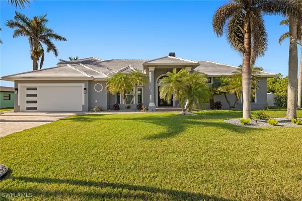 18468 Cutlass Drive, Fort Myers Beach, FL 33931