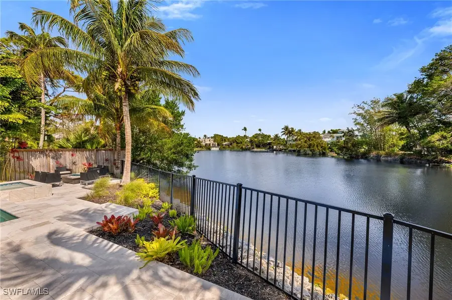 1050 11th Street N, Naples, FL 34102 - Image #3
