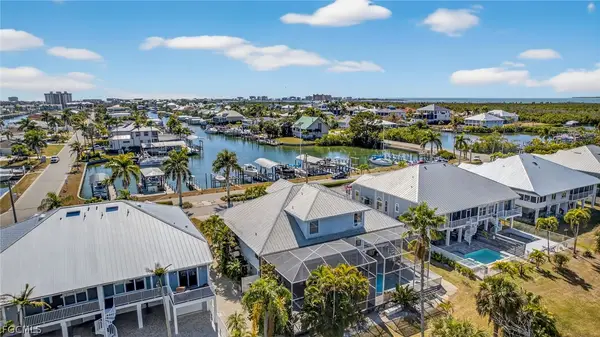 12130 Siesta Drive, Fort Myers Beach, FL 33931