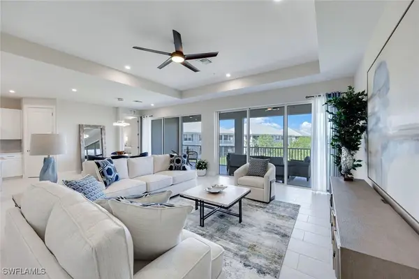 273 Indies Drive E #202, Naples, FL 34114