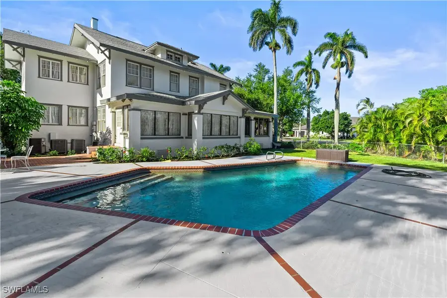 3235 Avocado Drive, Fort Myers, FL 33901 - Image #3