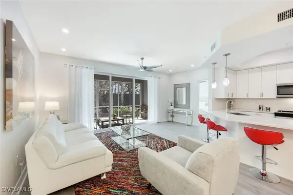 262 Indies Drive E #102, Naples, FL 34114