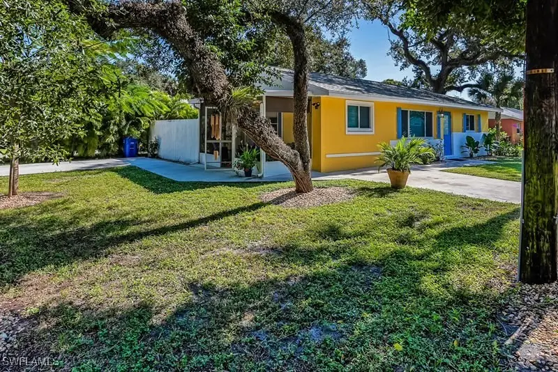 27777 Quinn Street W, Bonita Springs, FL 34135 - Image #1