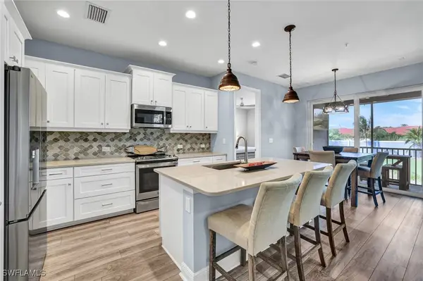 2543 Seychelles Drive #608, Naples, FL 34112