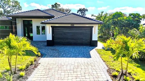 2909 10th Street W, Lehigh Acres, FL 33971