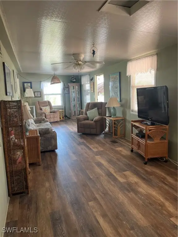 11011 Sunglow Lane, Fort Myers, FL 33908 - Image #3