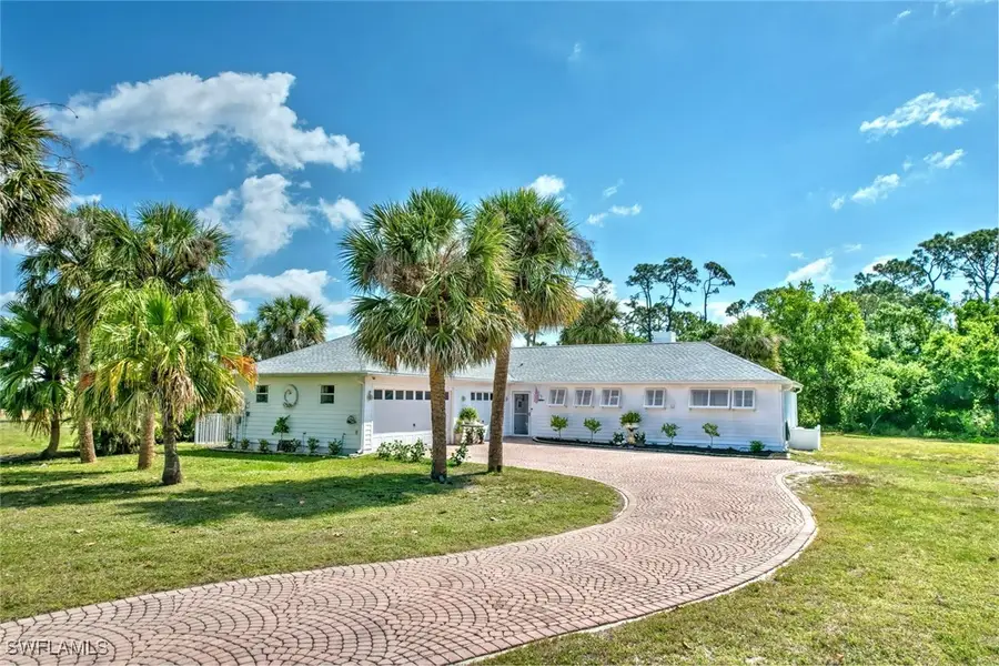 17506 Cape Horn Boulevard, Punta Gorda, FL 33955 - Image #2