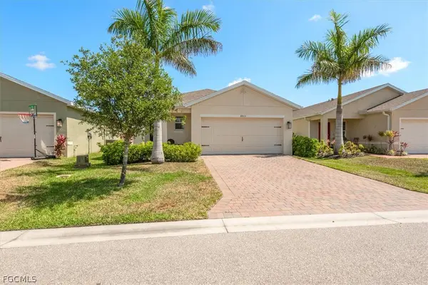 8813 Swell Brooks Court, North Fort Myers, FL 33917