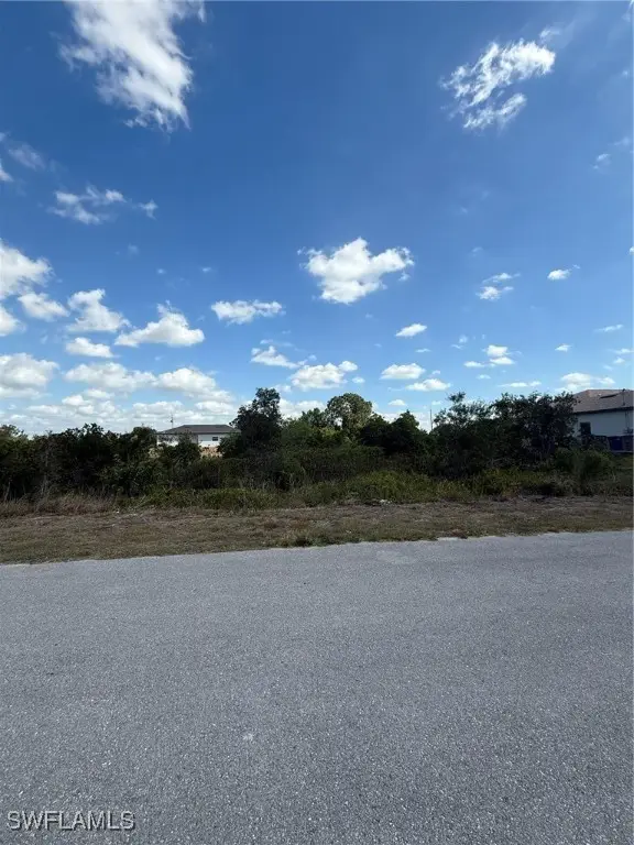 2804 21st Street Sw, Lehigh Acres, FL 33976 - Image #3