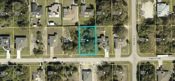 2904 43rd Street Sw, Lehigh Acres, FL 33976