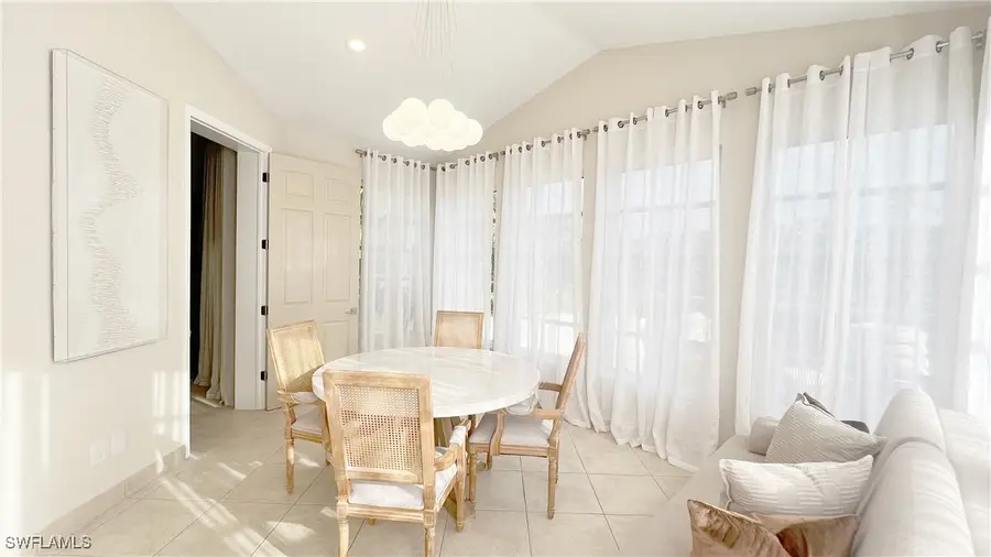 801 99th Avenue N, Naples, FL 34108 - Image #2