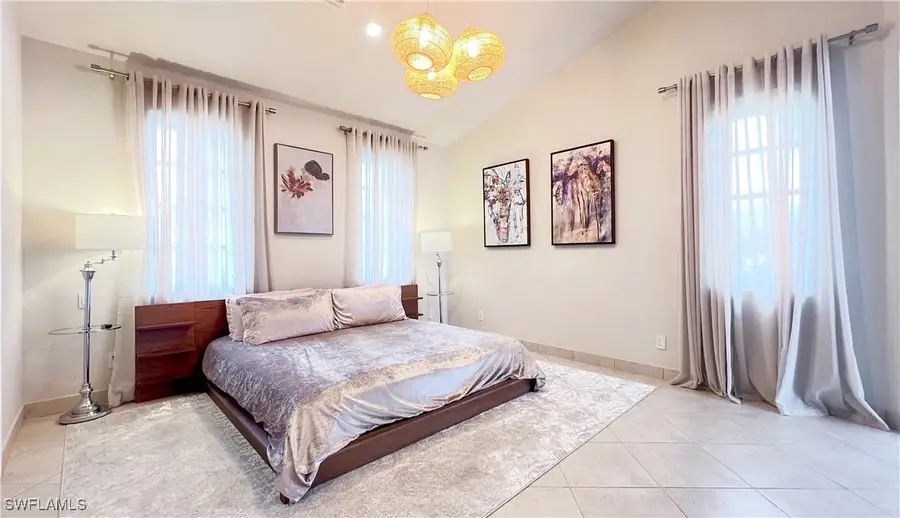 801 99th Avenue N, Naples, FL 34108 - Image #3