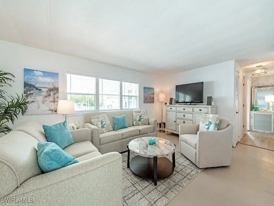 777 Walkerbilt Road #17, Naples, FL 34110 - Image #2