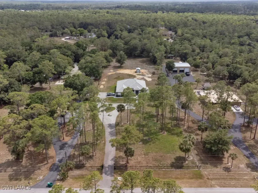 2538 4th Avenue Ne, Naples, FL 34120 - Image #2