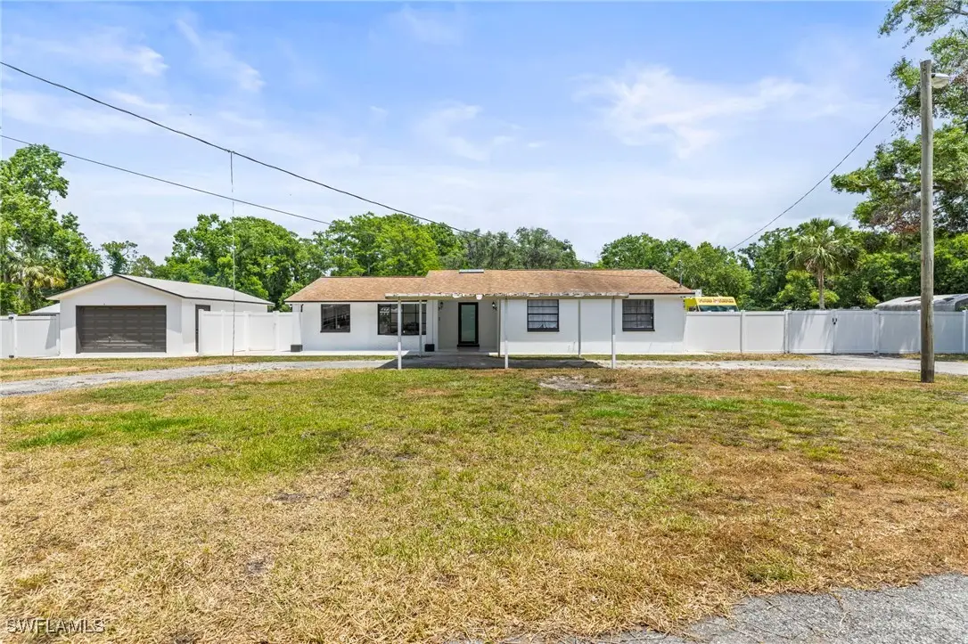 4411 Rose St, Valrico, FL 33596 - Image #1