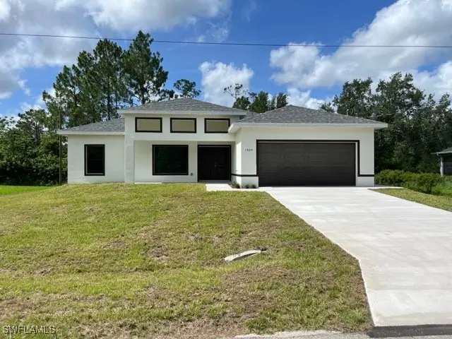1904 E 11th Street, Lehigh Acres, FL 33936 - #1