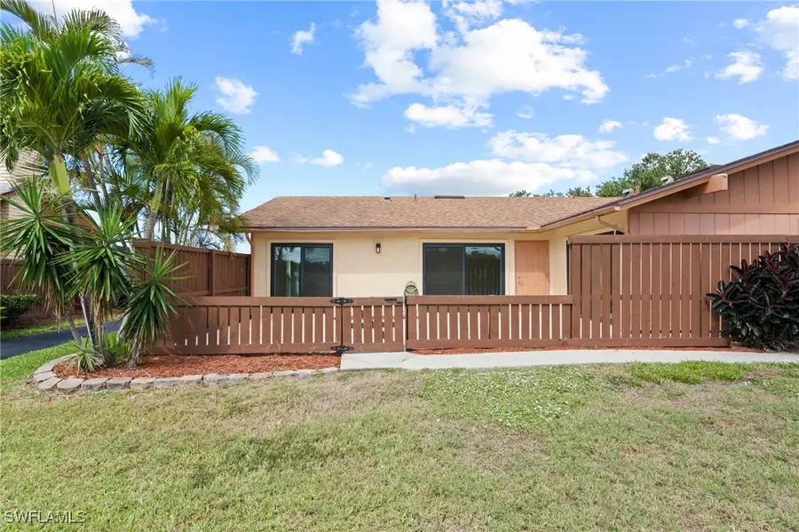 17307 Timber Oak Lane, Fort Myers, FL 33908 - Image #2