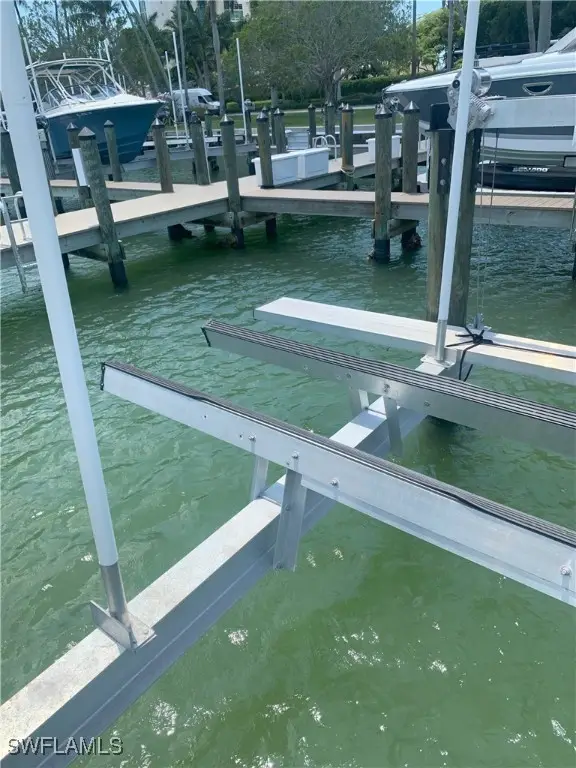 4090 Gulf Shore Boulevard N, Naples, FL 34103 - Image #2