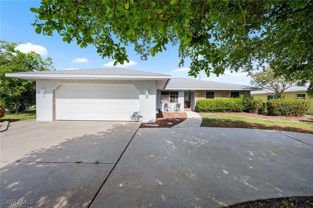 3004 SE 8th Avenue, Cape Coral, FL 33904 - Image #1