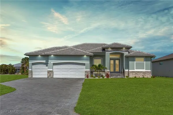 209 Rotonda Boulevard S, Rotonda West, FL 33947