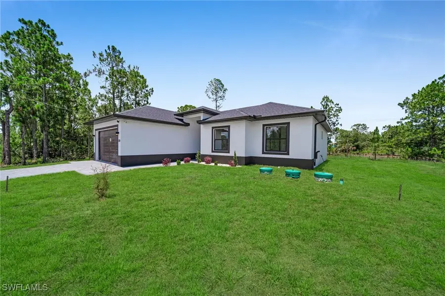 233 Narcissus Avenue S, Lehigh Acres, FL 33974 - Image #3