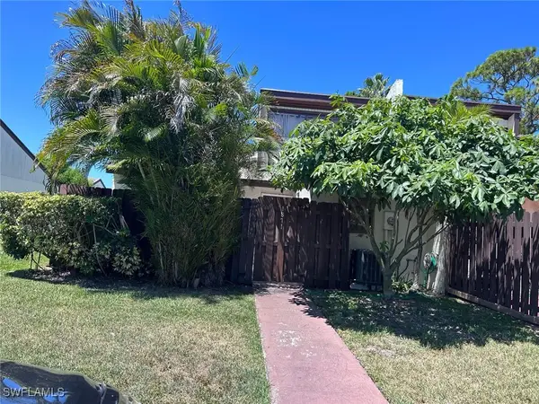 1871 Abbey Road 19a, West Palm Beach, FL 33415