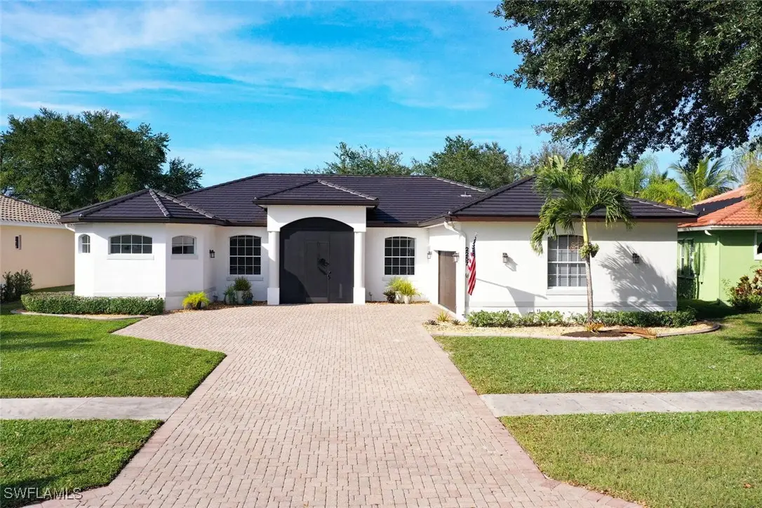 2257 Valencia Lakes Circle, Naples, FL 34120 - Image #1