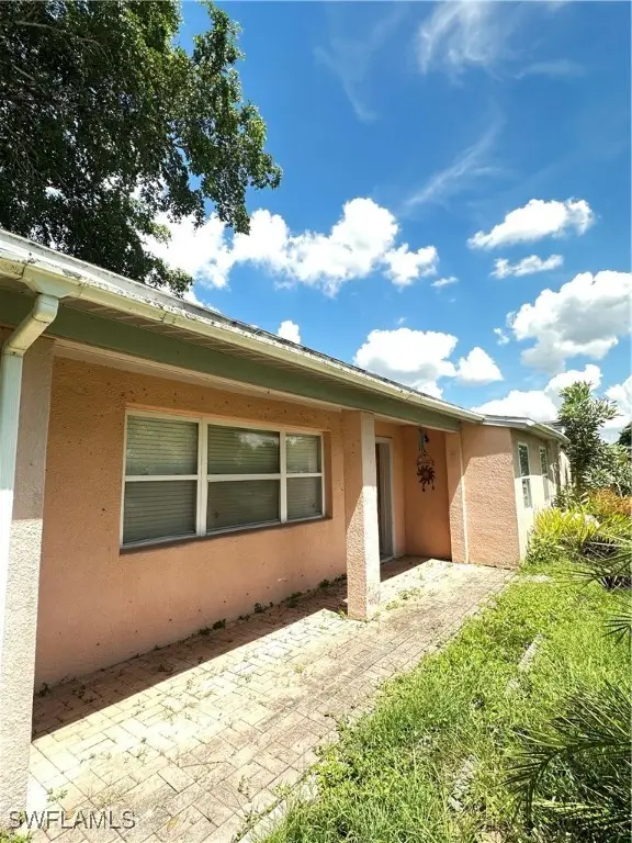 307 W Oregon Road W, Lehigh Acres, FL 33936 - Image #2