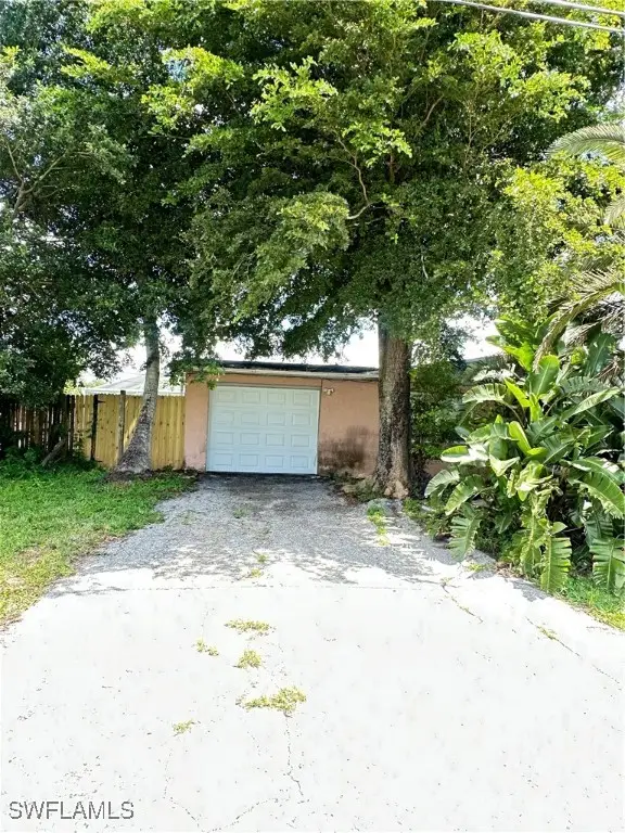 307 W Oregon Road W, Lehigh Acres, FL 33936 - Image #3
