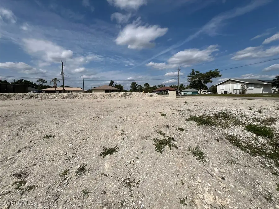 13545 Marquette Boulevard, Fort Myers, FL 33905 - Image #2