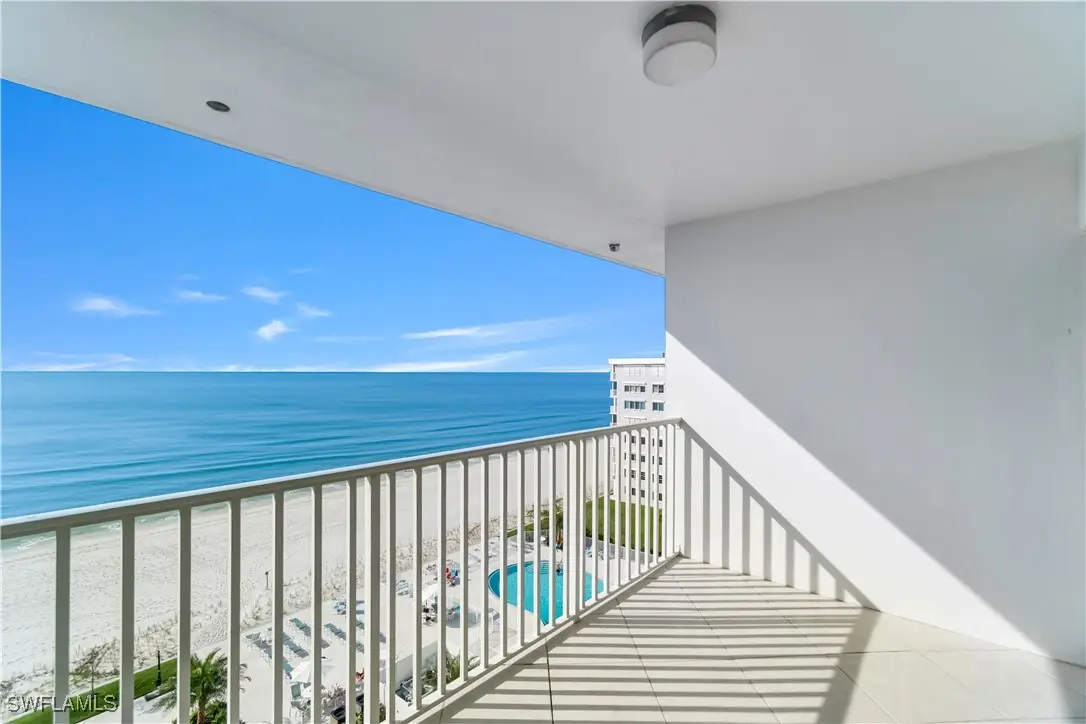 3443 Gulf Shore Boulevard N #812, Naples, FL 34103 - Image #1