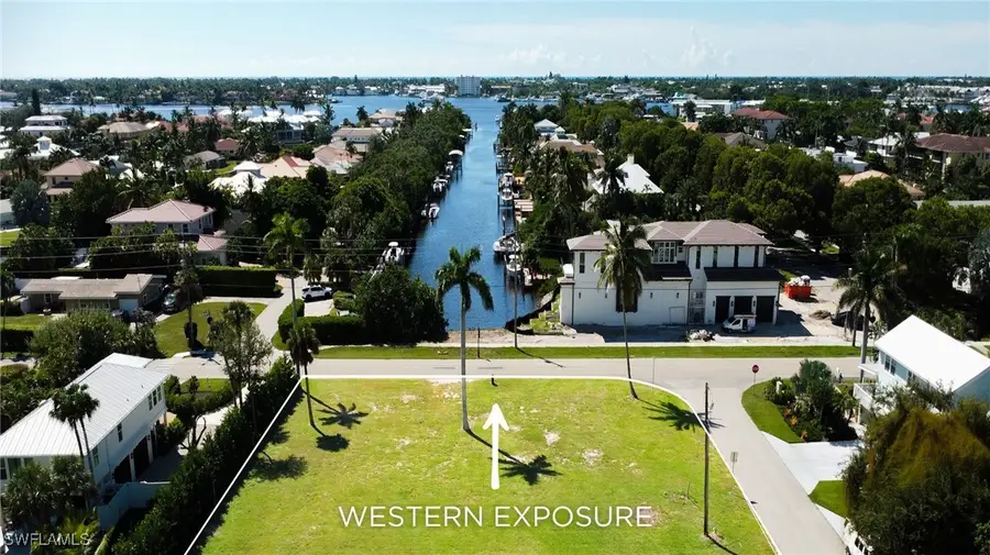 1427 Sandpiper Street, Naples, FL 34102 - Image #3