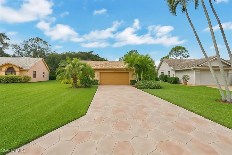 241 Saint James Way, Naples, FL 34104 - Image #2