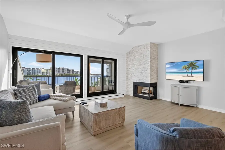 111 La Peninsula Boulevard #111, Naples, FL 34113 - Image #2